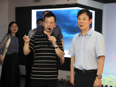 省委、市委、區(qū)委宣傳部領(lǐng)導(dǎo)蒞臨創(chuàng)意園區(qū)智瀾科技企業(yè)調(diào)研指導(dǎo)工作！